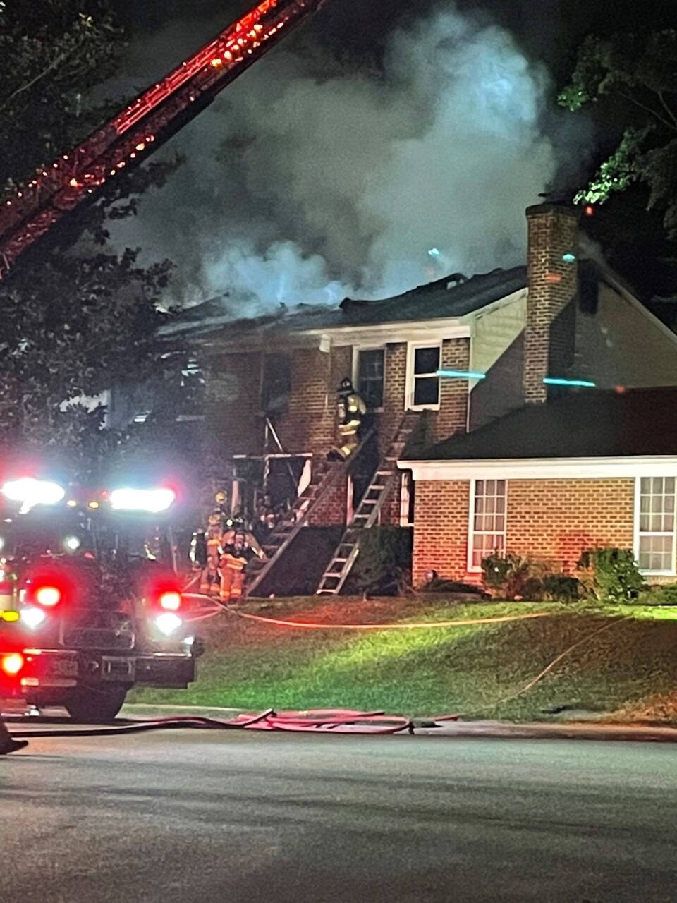 lakeridgefire2.jpg